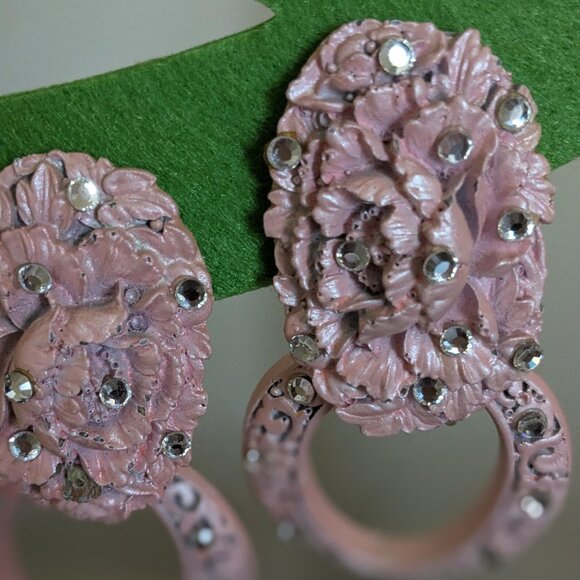 Vintage 50s Pink Molded Flower Earrings - Rhinestone Dangle Clip-Ons - Picture 1 of 4